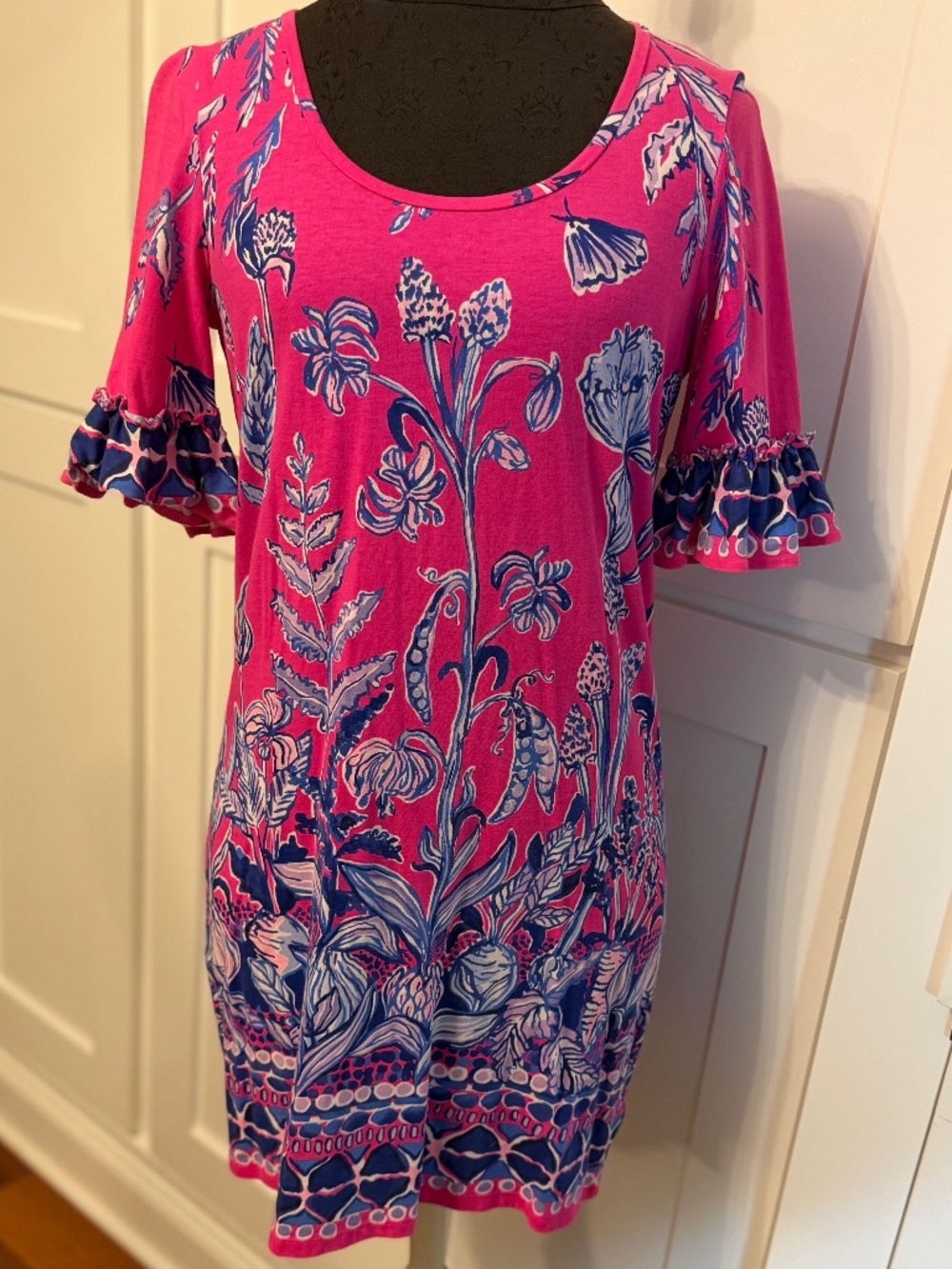 Lilly Pulitzer Jayden Dress in Bougainvillea Pink Un Beet Able Engineered Print